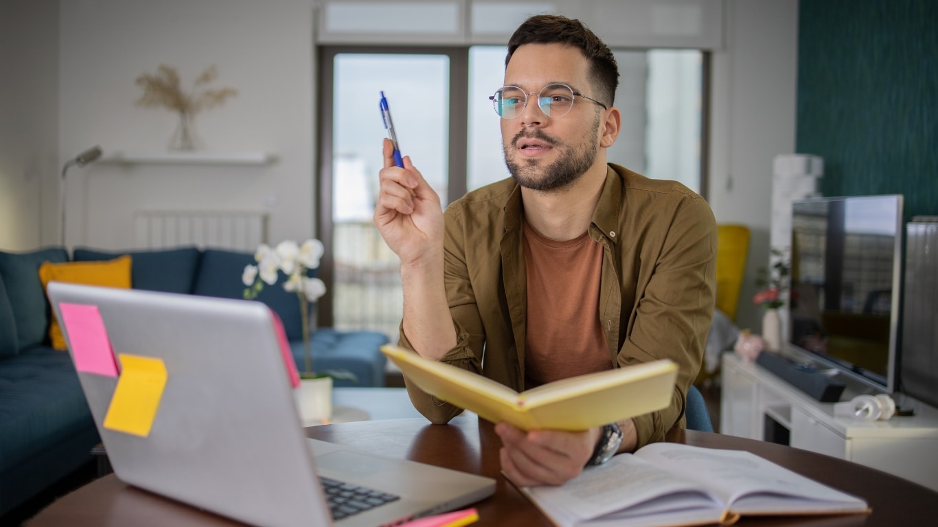 Short Course: Enrol Anytime: Why iQ Academy’s Open Registration is Perfect for Working Professionals