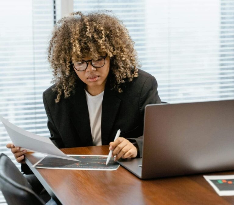 What Does Operations Management Do? | IQ Academy South Africa